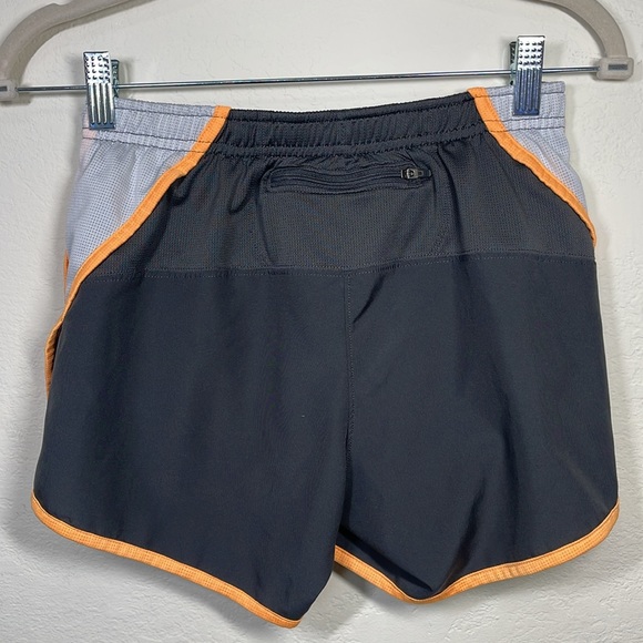 The North Face Running Short XS - Picture 2 of 9